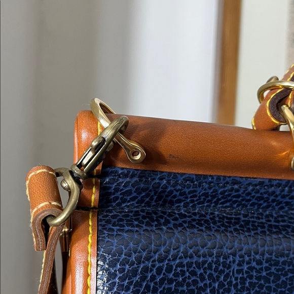 Navy and Tan Leather Women's Bag - Picture 9 of 11